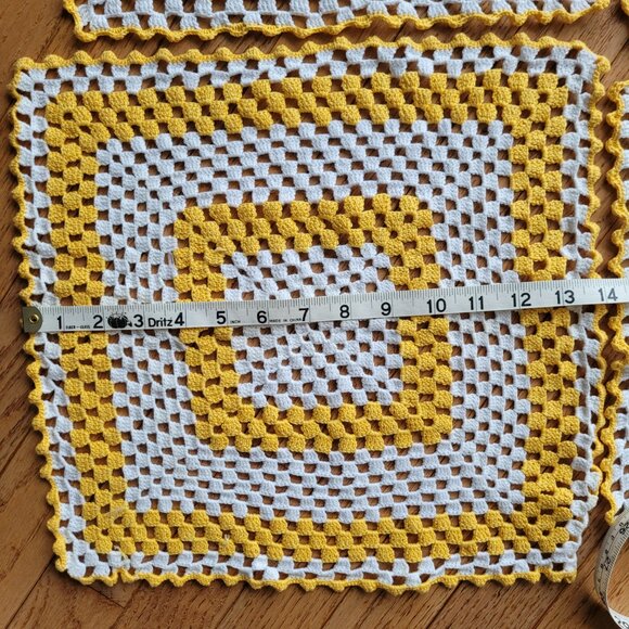 Crochet Granny Square Table Top Placemats Set of 4 Handmade Yellow - Picture 7 of 7